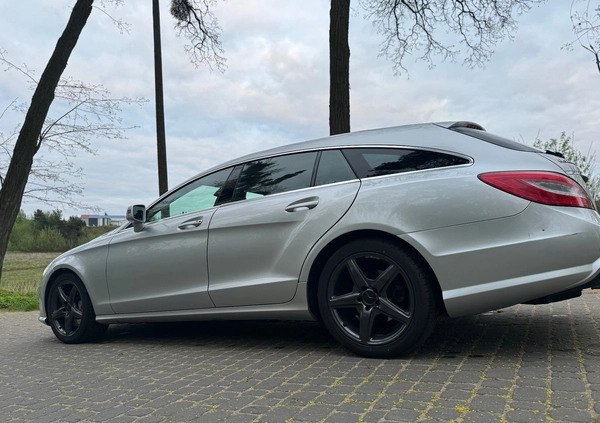 Mercedes-Benz CLS cena 75900 przebieg: 202000, rok produkcji 2012 z Szamocin małe 631
